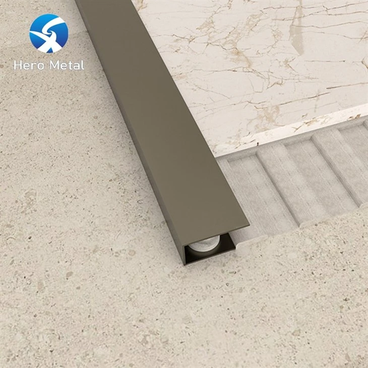 Aluminium tie edge trim