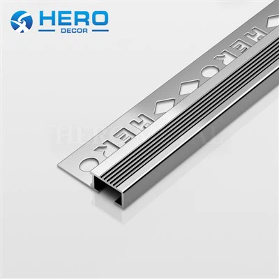 アルミニウム角型階段段鼻部材